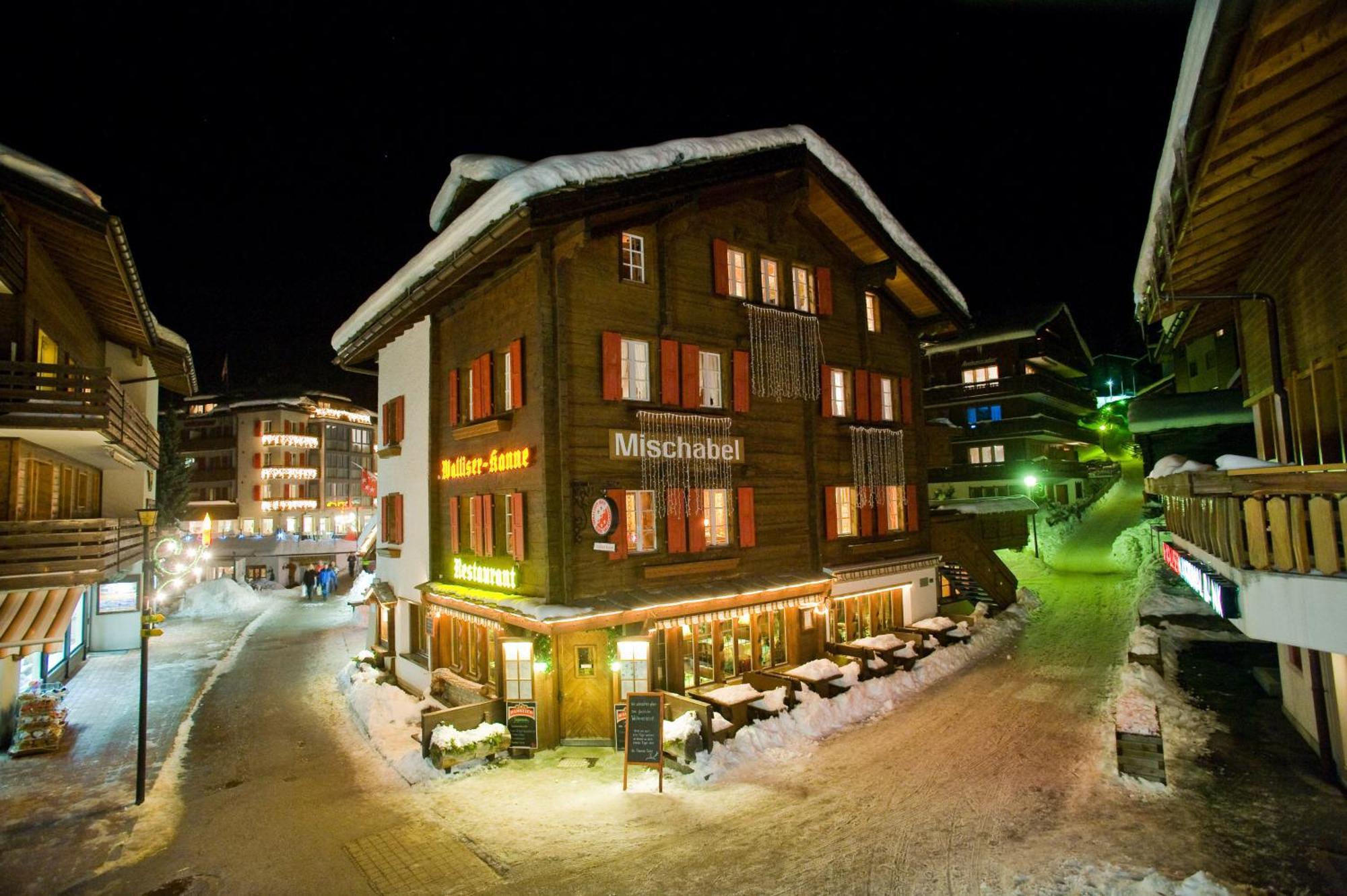 Hotel Walliserkanne Грехен Екстер'єр фото