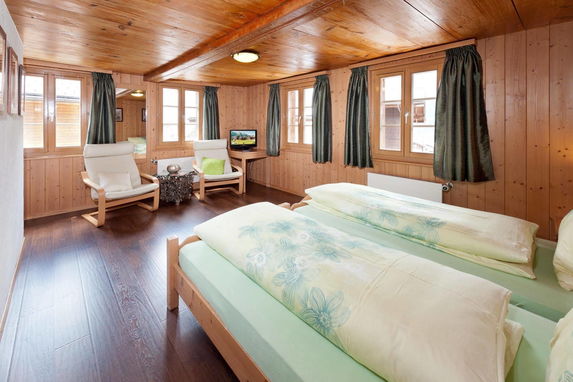Hotel Walliserkanne Грехен Екстер'єр фото